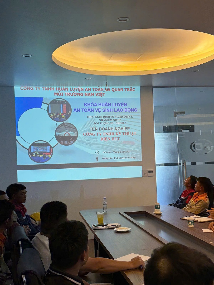 quan-trac-moi-truong-lao-dong-