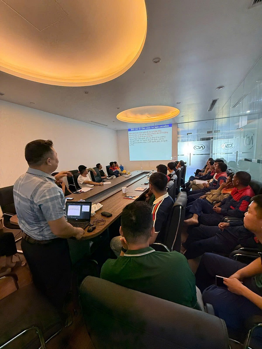 quan-trac-moi-truong-lao-dong-1